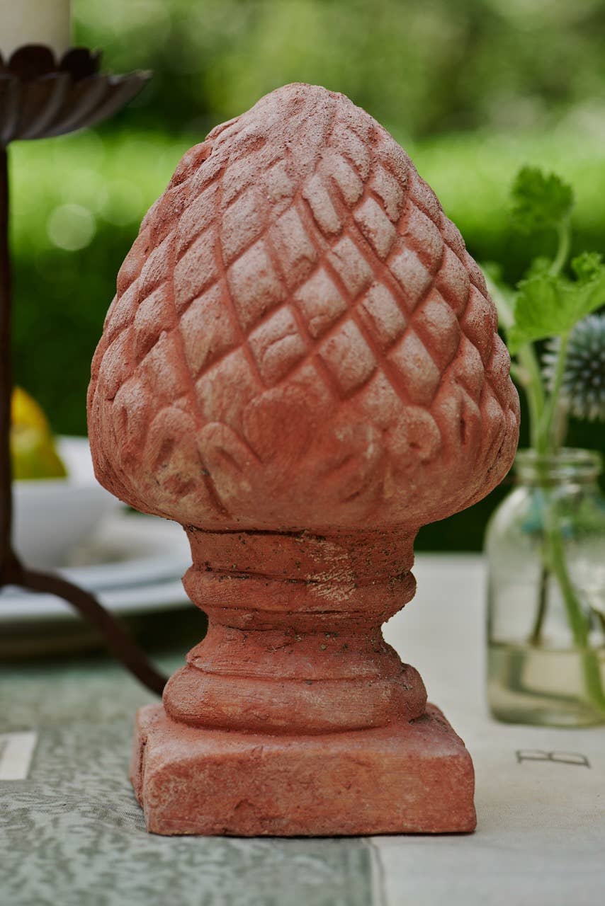 Provence Pine Cone - Honeychurch