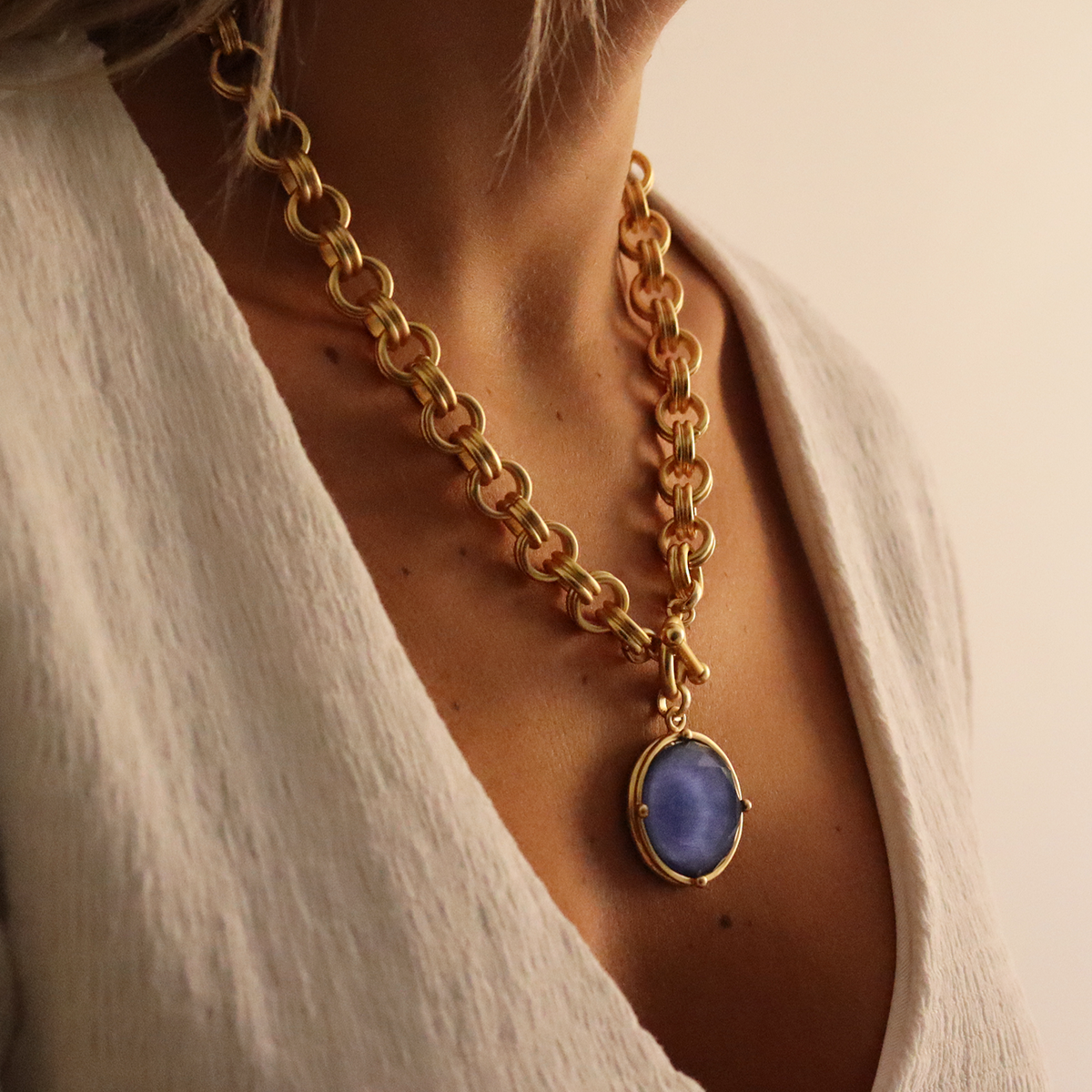 Cabochon Pendant Necklace - 24k Gold Plated